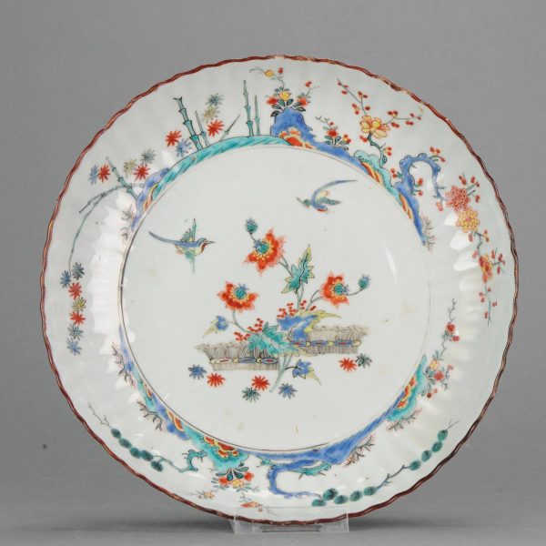 0492 Very rare early 18th c CHinese plate decorated in Holland in Kakiemon style.