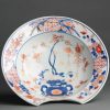 0068 Superb Imari Barber Basin after Japanese example with rich decoration