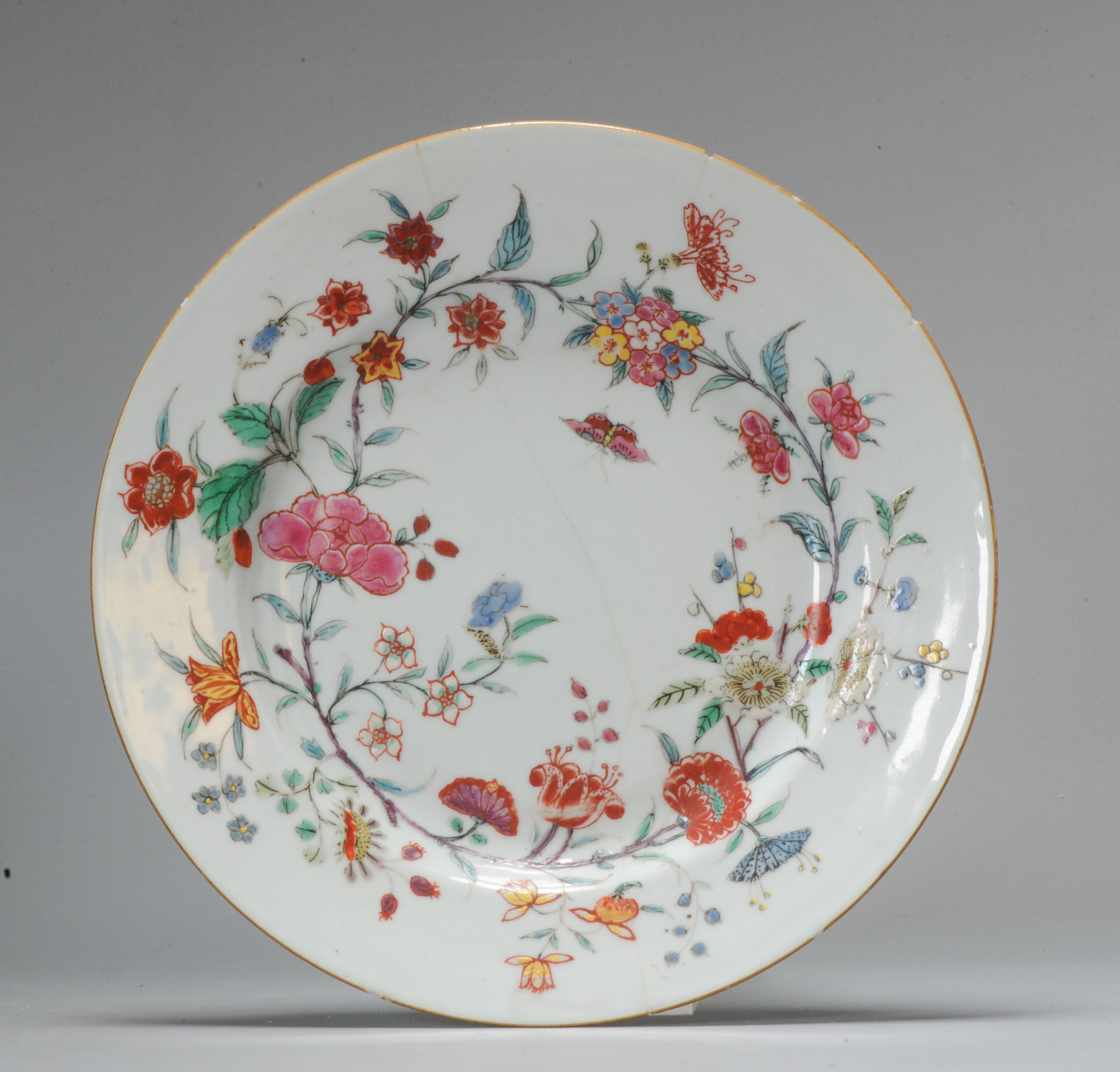 1002 Antique Chinese porcelain plate with Amsterdam Bont Floral Decoration
