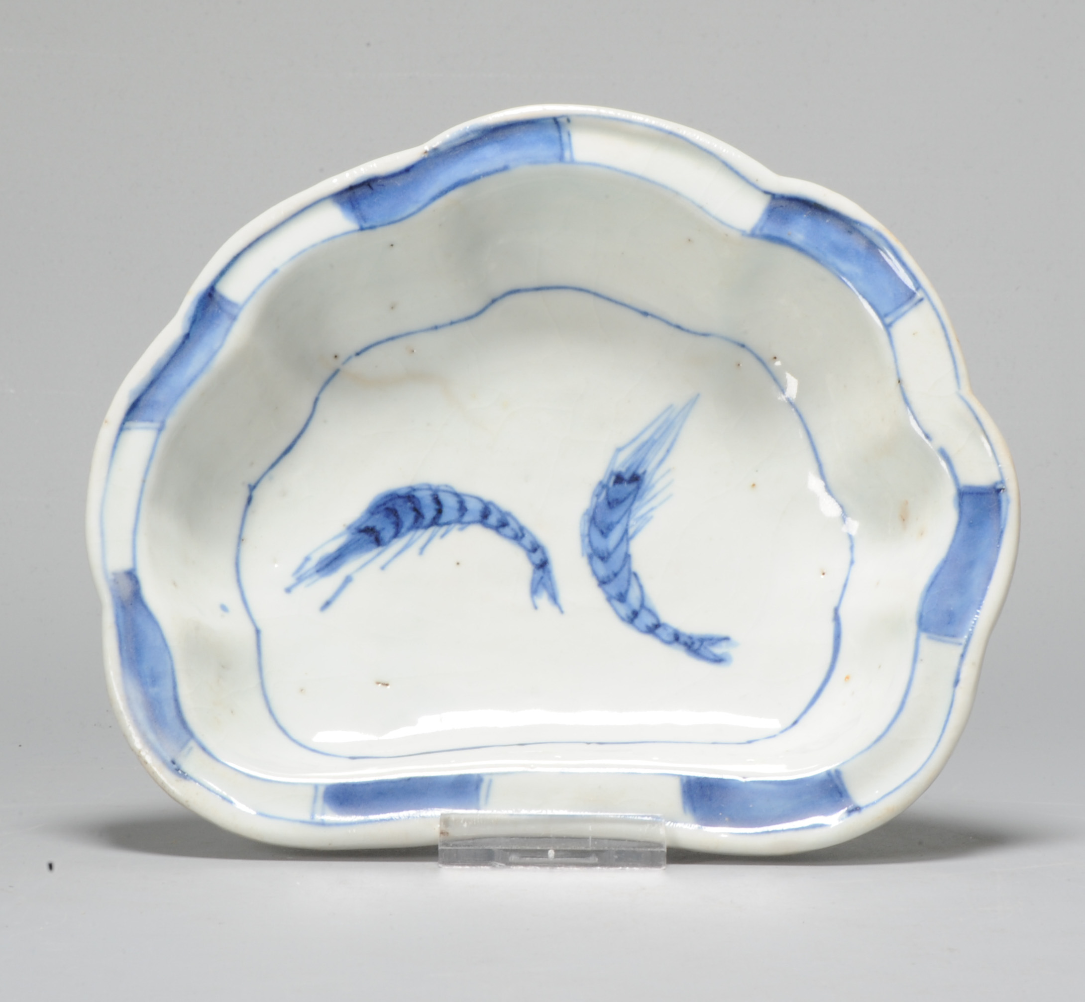 1046 A Chinese porcelain Ming Blue and White Kosometsuke dish with Shrimps