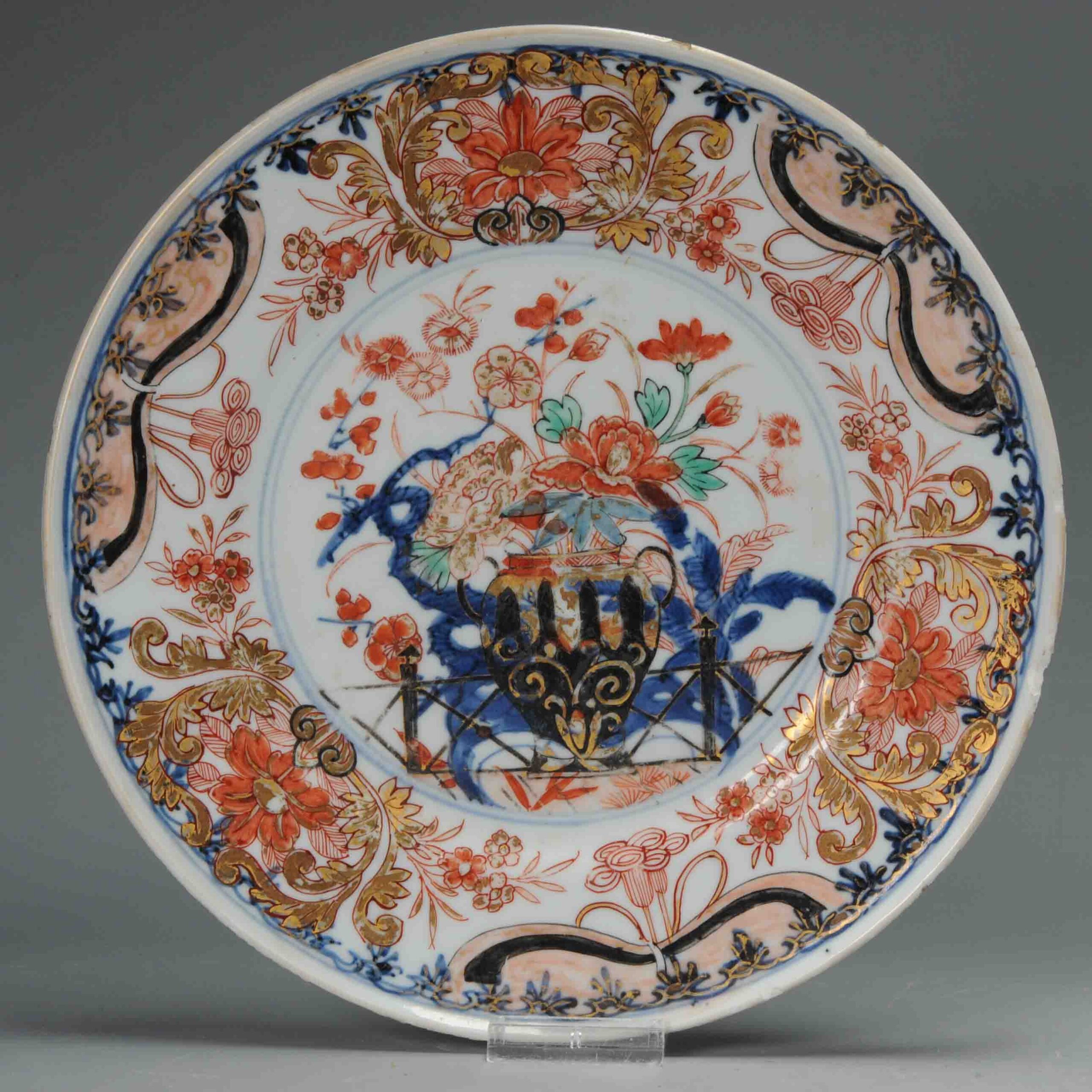 1082 Antique Chinese porcelain plate with Amsterdam Bont Genroku Imari Decoration
