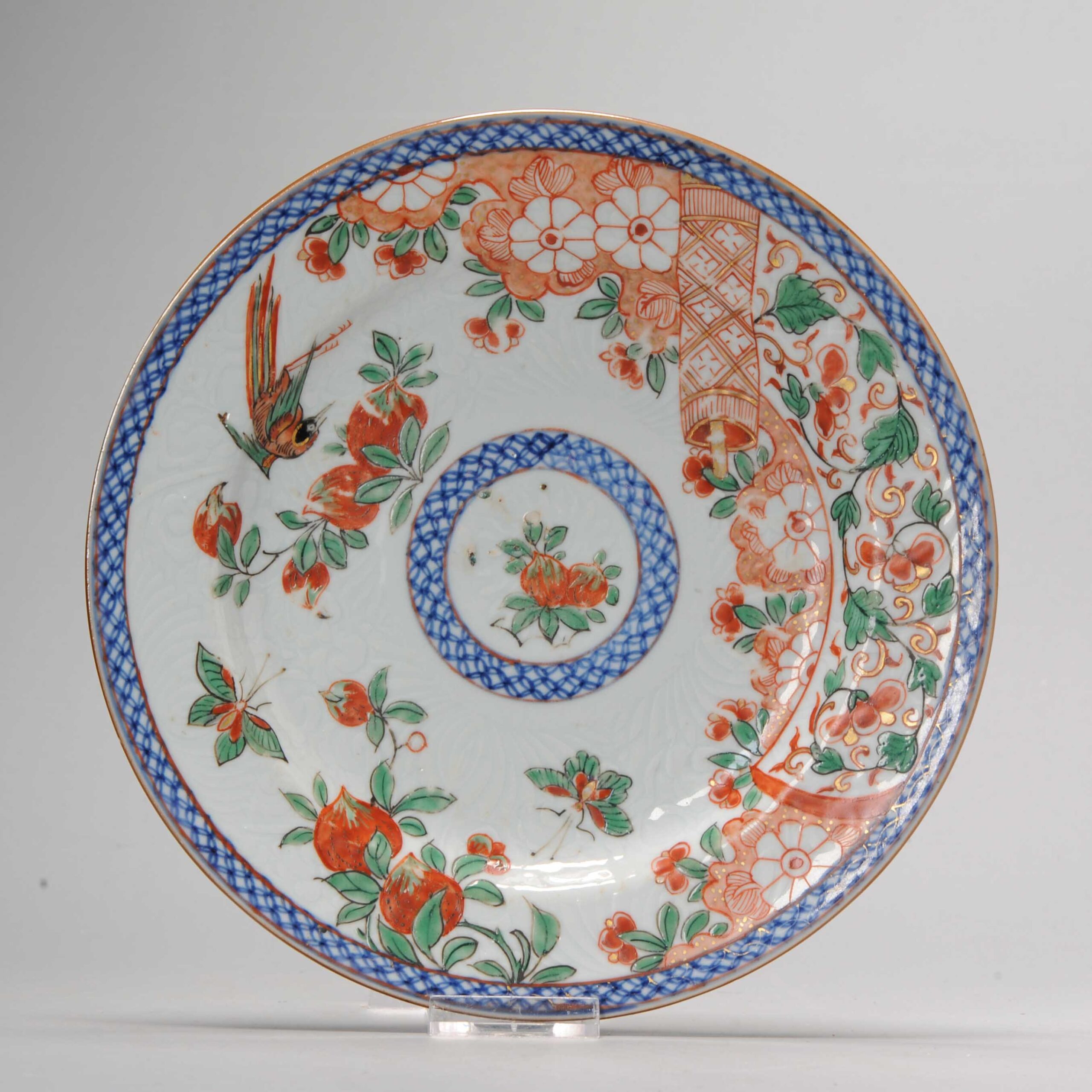 1087 Lovely Kangxi / Yongzheng Famille Verte Amsterdam Bont plate with flower and Bird scene also Anhua