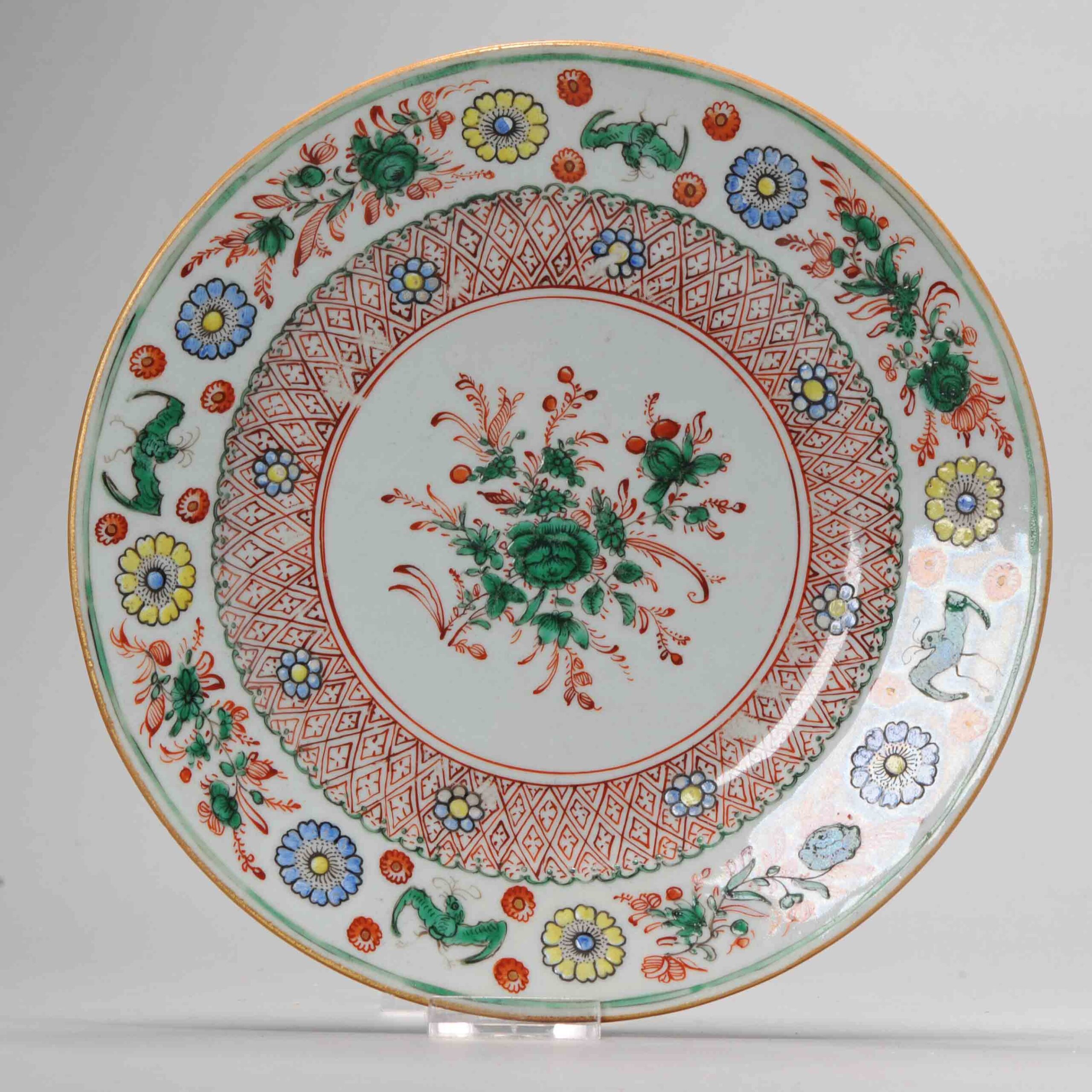 1086 Very nice decorated plate. Decorated with all overglaze colors. European Decorated?