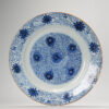 1132 Lovely Kangxi or Yongzheng Blue and White plate With CHrystantemum Decoration