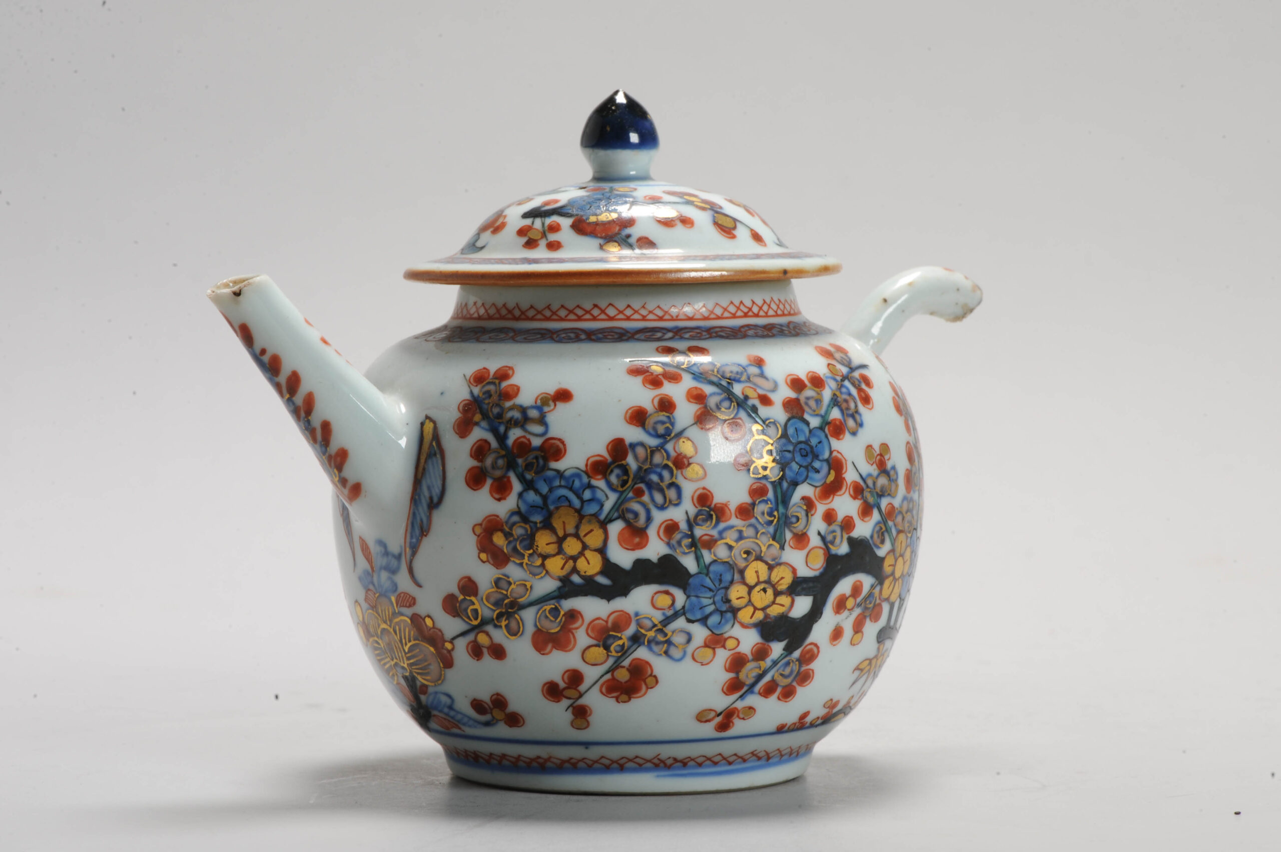 1149 Very nice Chinese Teapot, Painted in Holland. Amsterdam Bont
