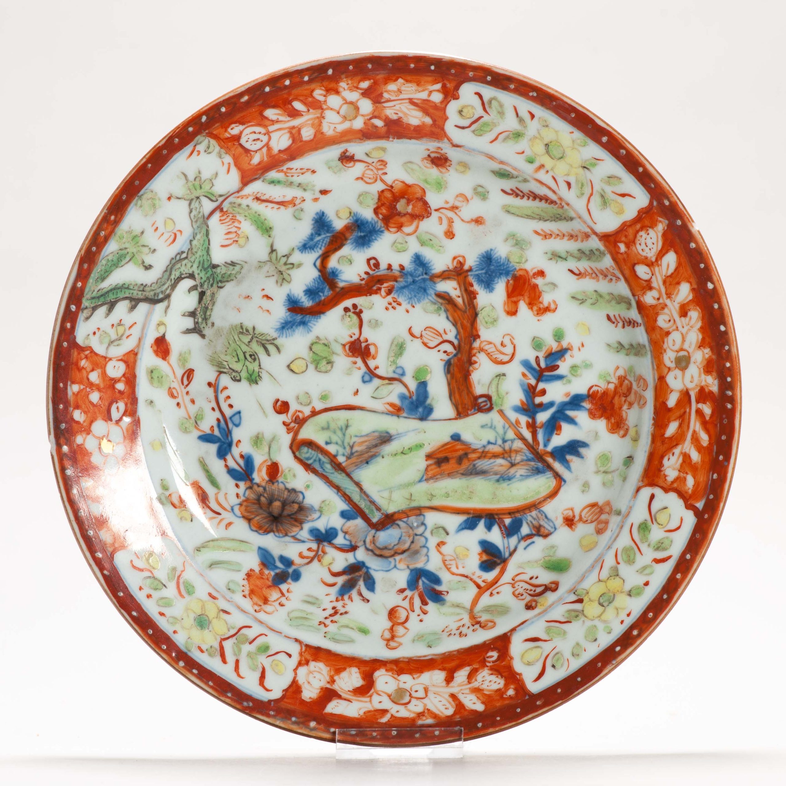 1285 Redecorated Qianlong Plate with overglaze European Decoration