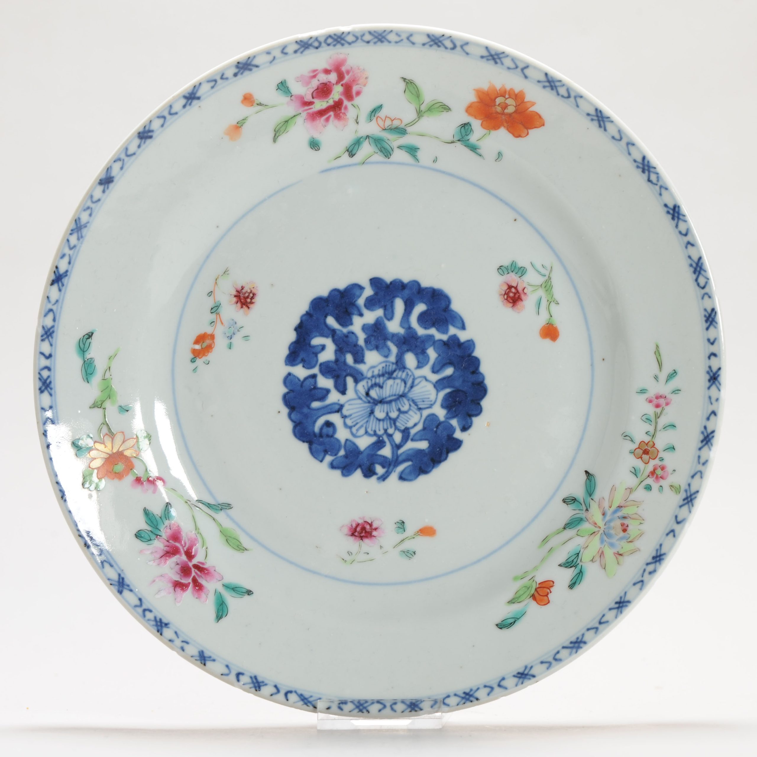 1288 Antique Chinese Porcelain Qianlong Underglaze blue with Famille Rose Plate