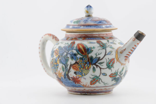 1359 Antique Ca 1710-1730 Teapot. Redecorated in Holland. Amsterdam Bont - Image 3