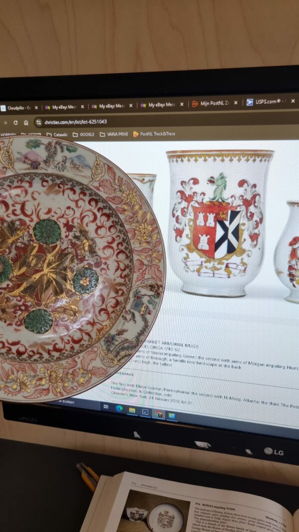 1362 Antique Ca 1742 Armorial Dish with Morgan Impaling Hunt. Repainted Hiding Armorial - Image 7