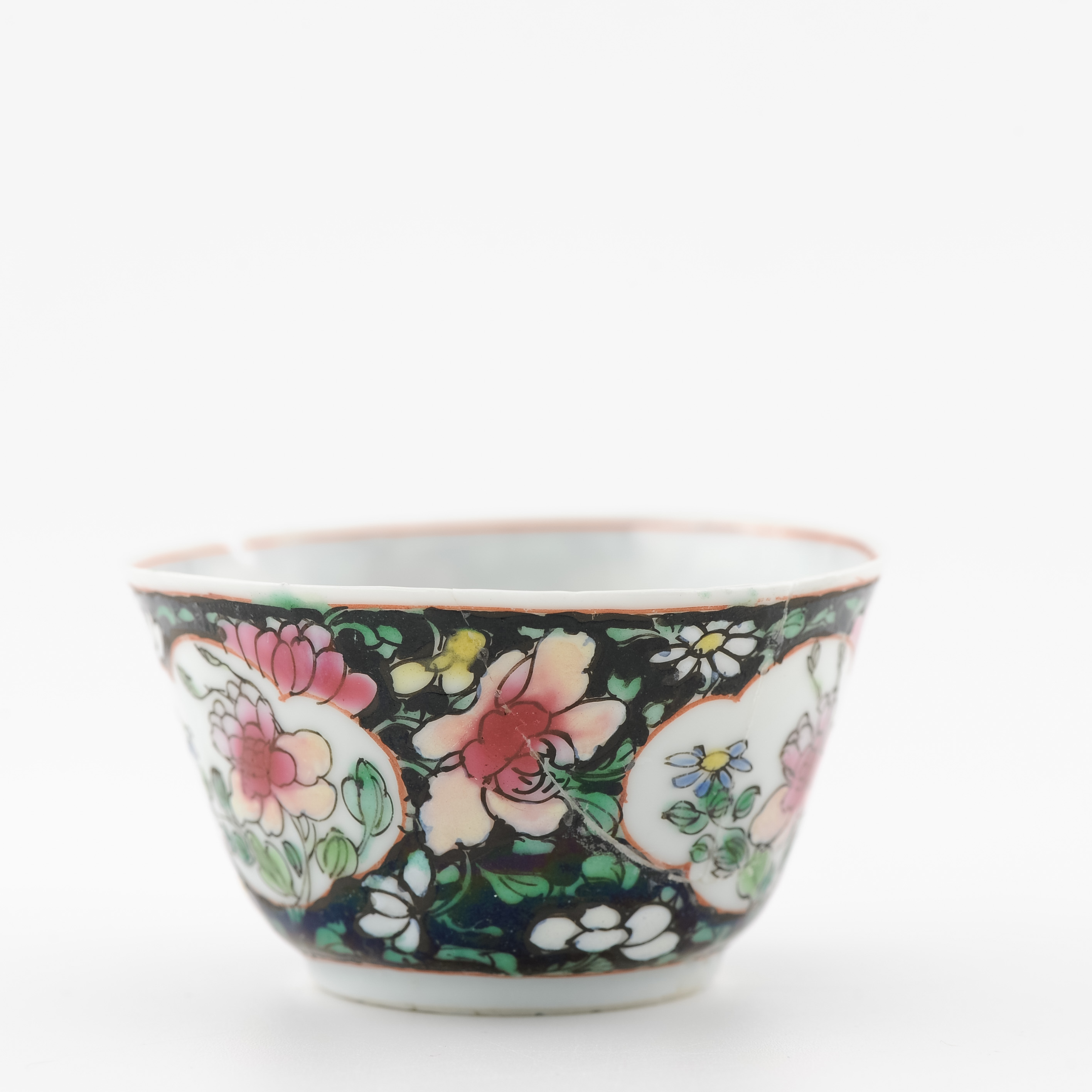 1427 Antique Chinese Porcelain Famille Noir Tea Bowl With Fencai Decoration -Yongzheng Period