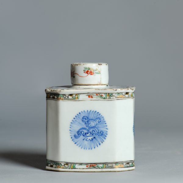 1451 Antique Ca 1710-1730 Blue and White / Verte Chinese Tea Caddy - Image 15