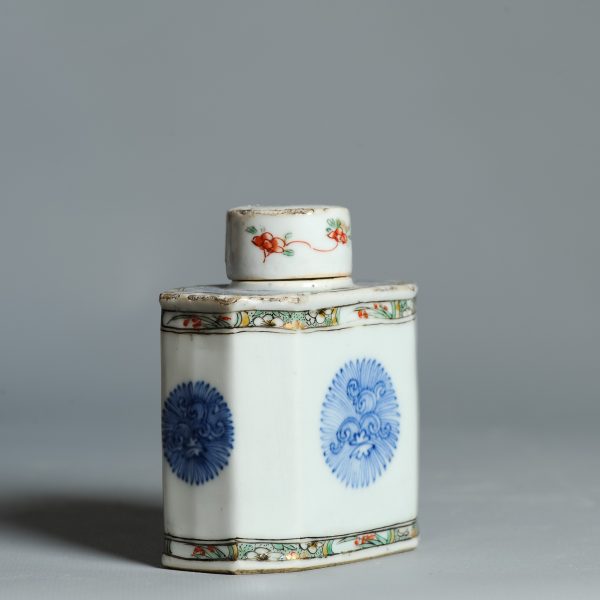 1451 Antique Ca 1710-1730 Blue and White / Verte Chinese Tea Caddy - Image 9