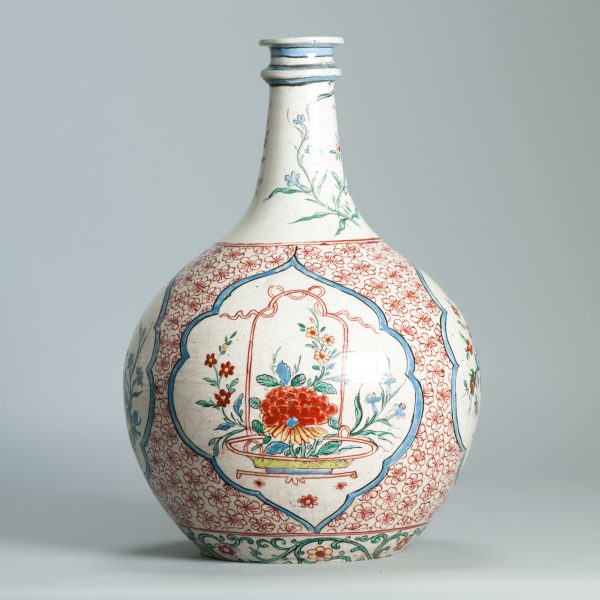 1452 Antique Japanese Porcelain Bottle with Kakiemon Amsterdam Bont Redecoration