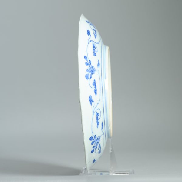 1453 Antique Chinese Porcelain Plate with Kakiemon Decoration - Kangxi Period - Image 11
