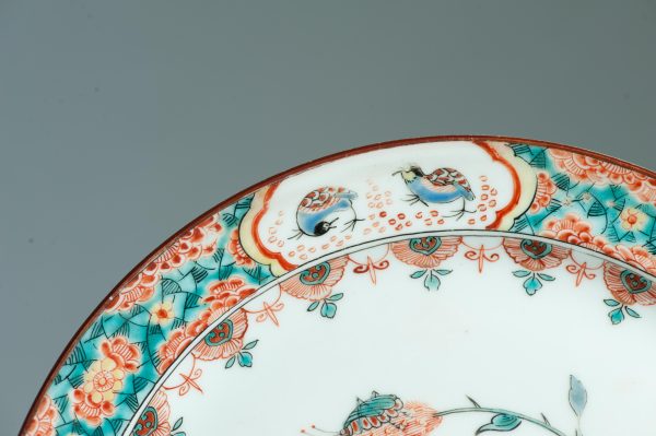 1455 Antique Chinese Kangxi dish with Dutch Decoration in Kakiemon Style - Image 5