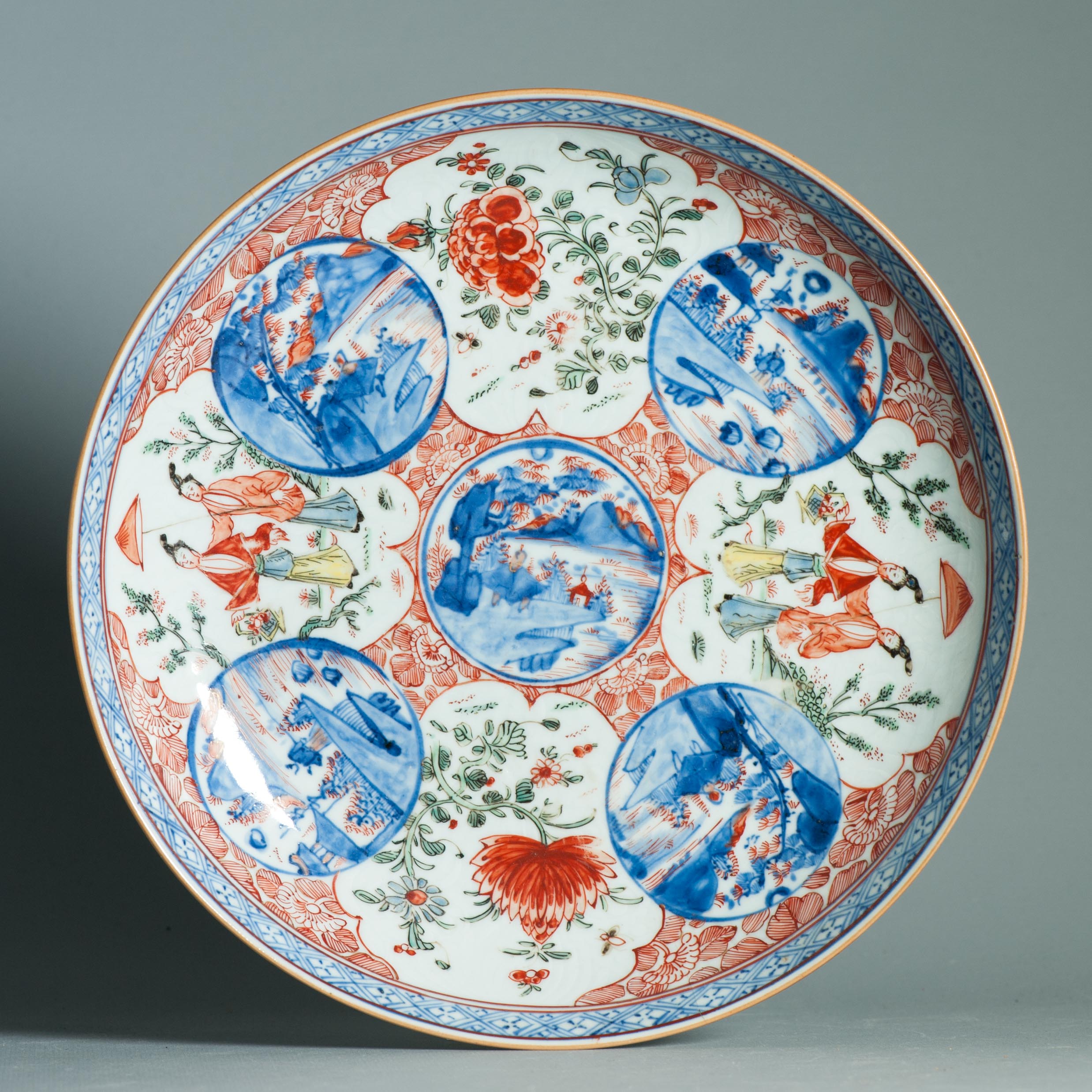 1456 Large Antique Chinese Kangxi/Yongzheng dish with Dutch Decoration Dame au Parasol