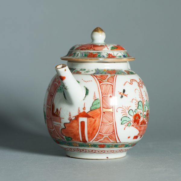 1458 Antique Chinese Kangxi/Yongzheng Teapot with Dutch Decoration on Famille Verte - Image 8
