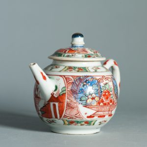 1459 Antique Chinese Kangxi/Yongzheng Teapot with Dutch Decoration on Famille Verte