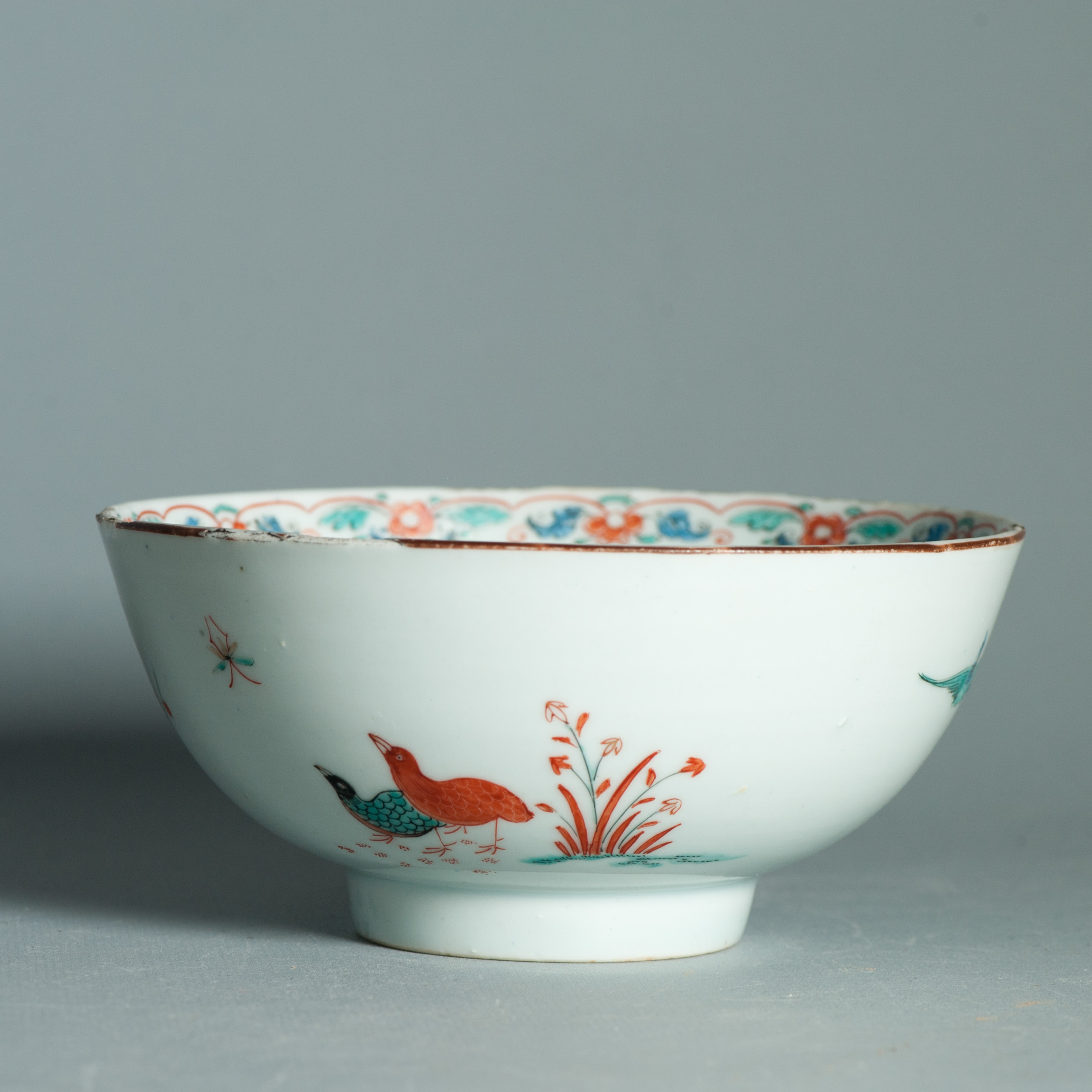 1465 Antique Chinese Kangxi Bowl with Dutch Decoration in Kakiemon Style