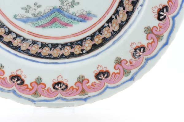 1470 Antique Chinese Porcelain Famille Rose Yongzheng/Qianlong Dame au Parasol European Decorated - Image 4