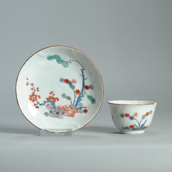 1476 Antique Chinese Tea Bowl with Kakiemon Decoration of Flowers and Hedge Amsterdam Bont - Image 13