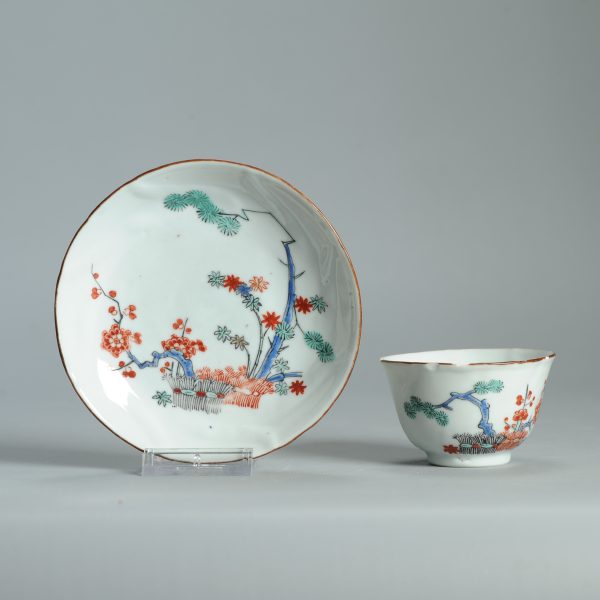 1476 Antique Chinese Tea Bowl with Kakiemon Decoration of Flowers and Hedge Amsterdam Bont - Image 18