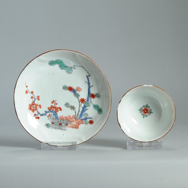 1476 Antique Chinese Tea Bowl with Kakiemon Decoration of Flowers and Hedge Amsterdam Bont - Image 22