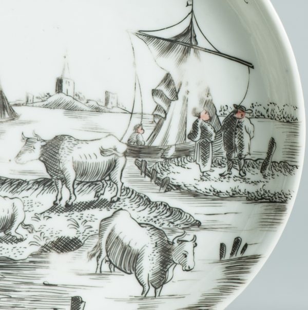 1475 Antique Chinese Tea Bowl with Grisaille Decoration of a River/Lake Landscape - Image 3
