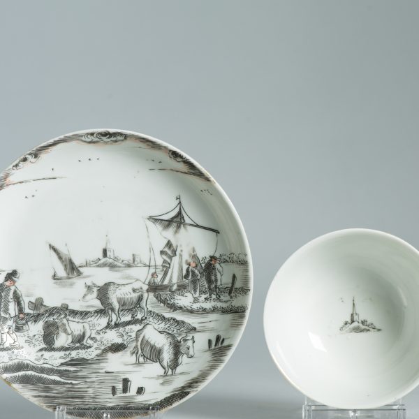 1475 Antique Chinese Tea Bowl with Grisaille Decoration of a River/Lake Landscape - Image 11