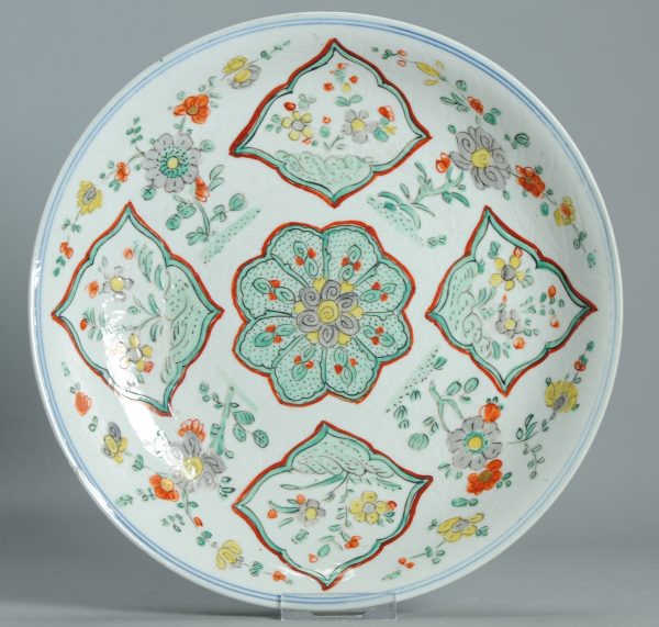 1492 Antique Chinese Kangxi Plate With Cream Glaze back and Verte Amsterdam Bont - Image 9
