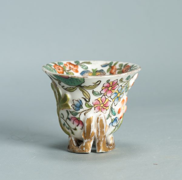 1496 Antique 17th C Chinese Cup Dehua Blanc de Chine Libation Cup. Redecorated in Europe. (Copy) - Image 12