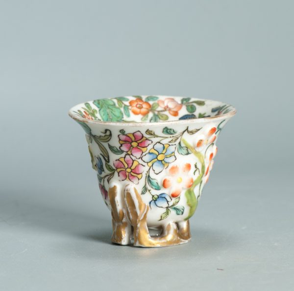 1496 Antique 17th C Chinese Cup Dehua Blanc de Chine Libation Cup. Redecorated in Europe. (Copy) - Image 4
