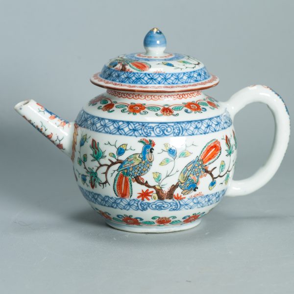 1498 Antique Chinese Tea Pot with Parrots and Flowers in Kakiemon Amsterdam Bont Style - Image 3