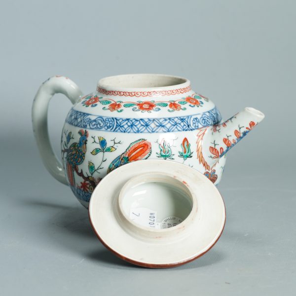 1498 Antique Chinese Tea Pot with Parrots and Flowers in Kakiemon Amsterdam Bont Style - Image 10