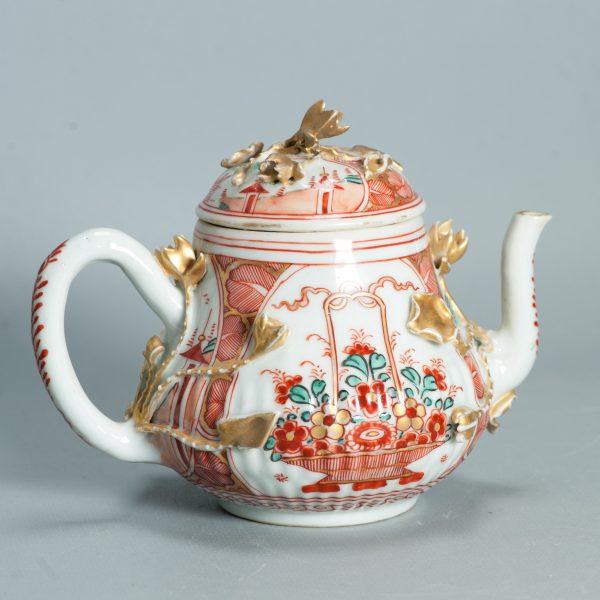 1499 Antique Chinese Relief Tea Pot with Flower Basket in Imari Amsterdam Bont Style - Image 7