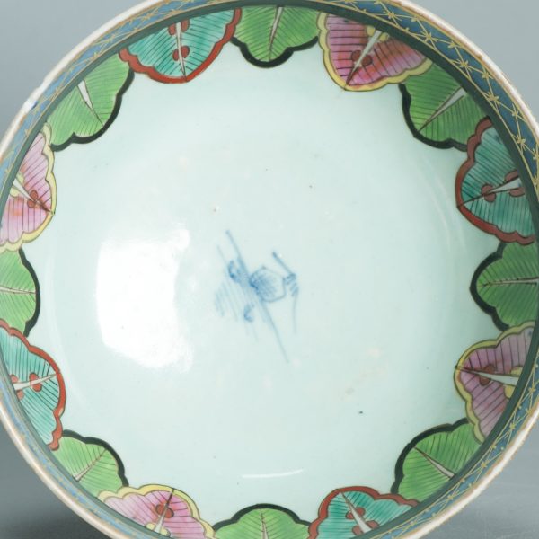 1500 Antique Chinese Blue and White 1740/60 Qianlong Bowl with ca 1800 English Regency / George the IV 19th c redecoration - Image 11