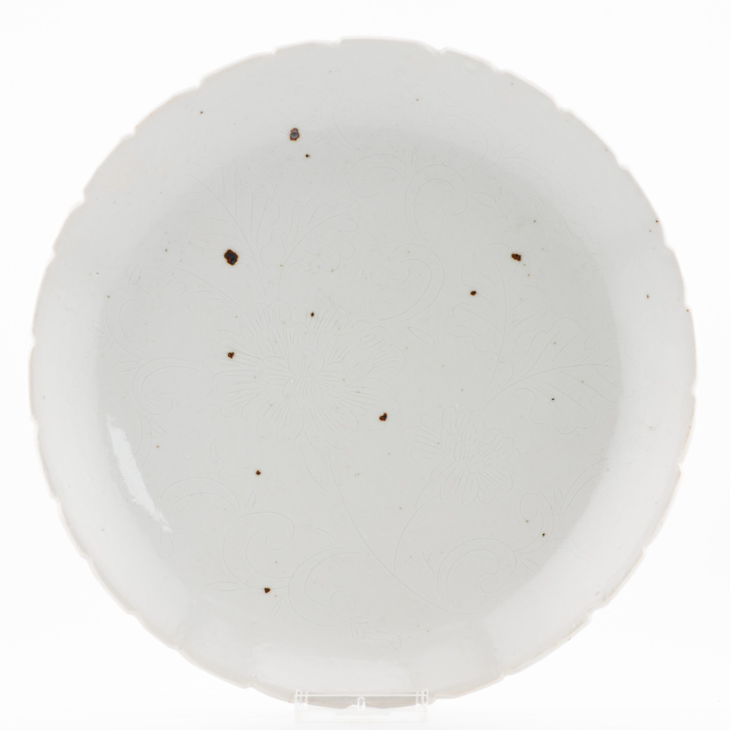 1482 Antique Ming Period FLoral Dish With Anhua Decoration Kosometsuke Chinese China