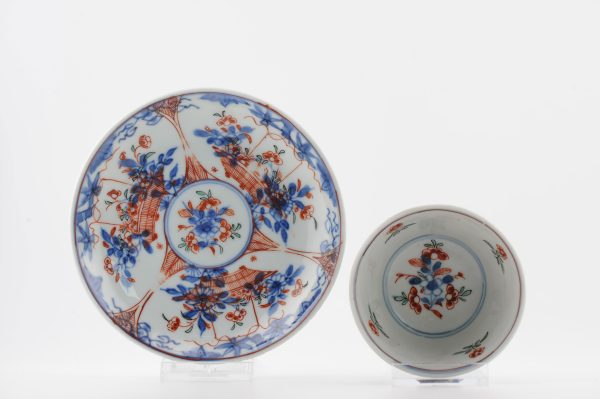1484 Antique Chinese Tea Bowl with Imari Decoration of Flowers  Amsterdam Bont - Image 4