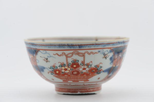 1487 Antique Chinese Bowl with Imari Decoration of Flowers and Landscape Amsterdam Bont - Image 13