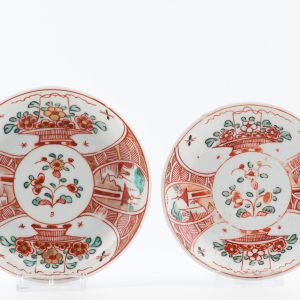 1490 & 1491 Antique Chinese and Japanese Saucer with Imari Decoration of Flowers Amsterdam Bont