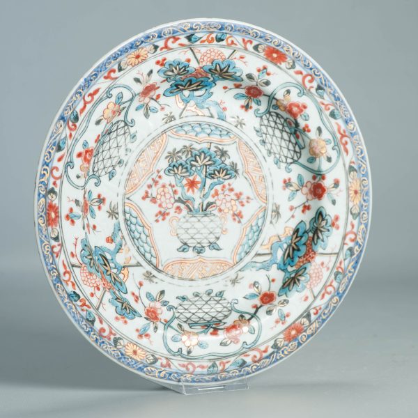 1508 Antique Chinese Porcelain Plate With Famille Verte Decoration of flower basket - Image 11