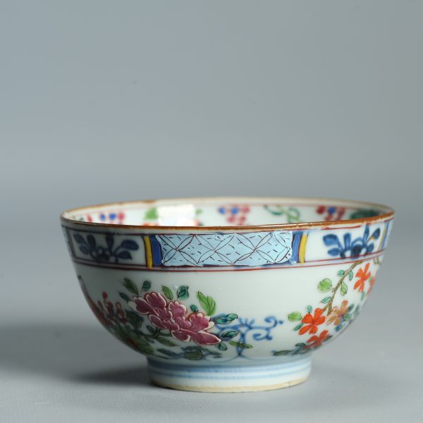 1511 Antique Chinese Bowl with Wucai Decoration of figures in Amsterdam Bont - Image 15