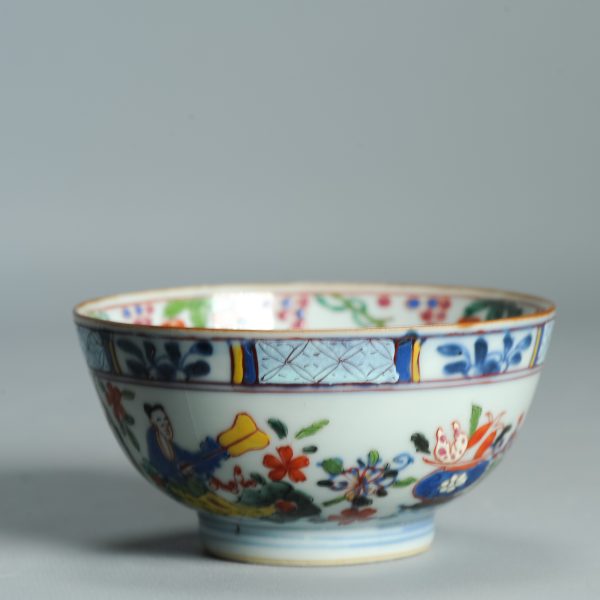 1511 Antique Chinese Bowl with Wucai Decoration of figures in Amsterdam Bont - Image 9