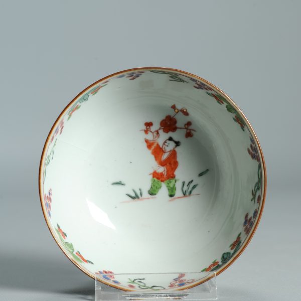 1511 Antique Chinese Bowl with Wucai Decoration of figures in Amsterdam Bont - Image 4