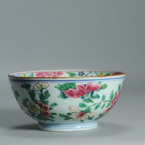 1518 Antique Kangxi Chinese Porcelain Blue and white Bowl with full European Redecoration - Image 9