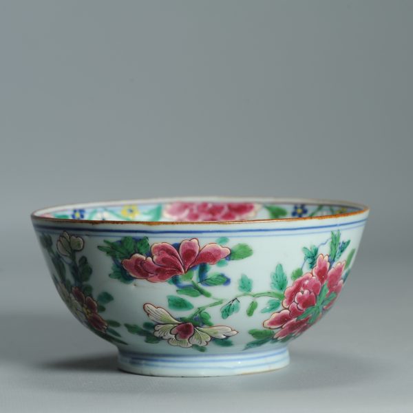 1518 Antique Kangxi Chinese Porcelain Blue and white Bowl with full European Redecoration - Image 8