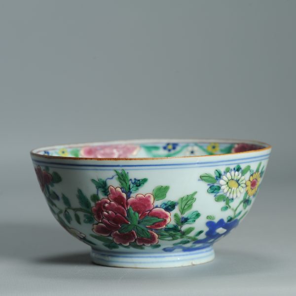 1518 Antique Kangxi Chinese Porcelain Blue and white Bowl with full European Redecoration - Image 6