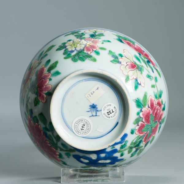 1518 Antique Kangxi Chinese Porcelain Blue and white Bowl with full European Redecoration - Image 3