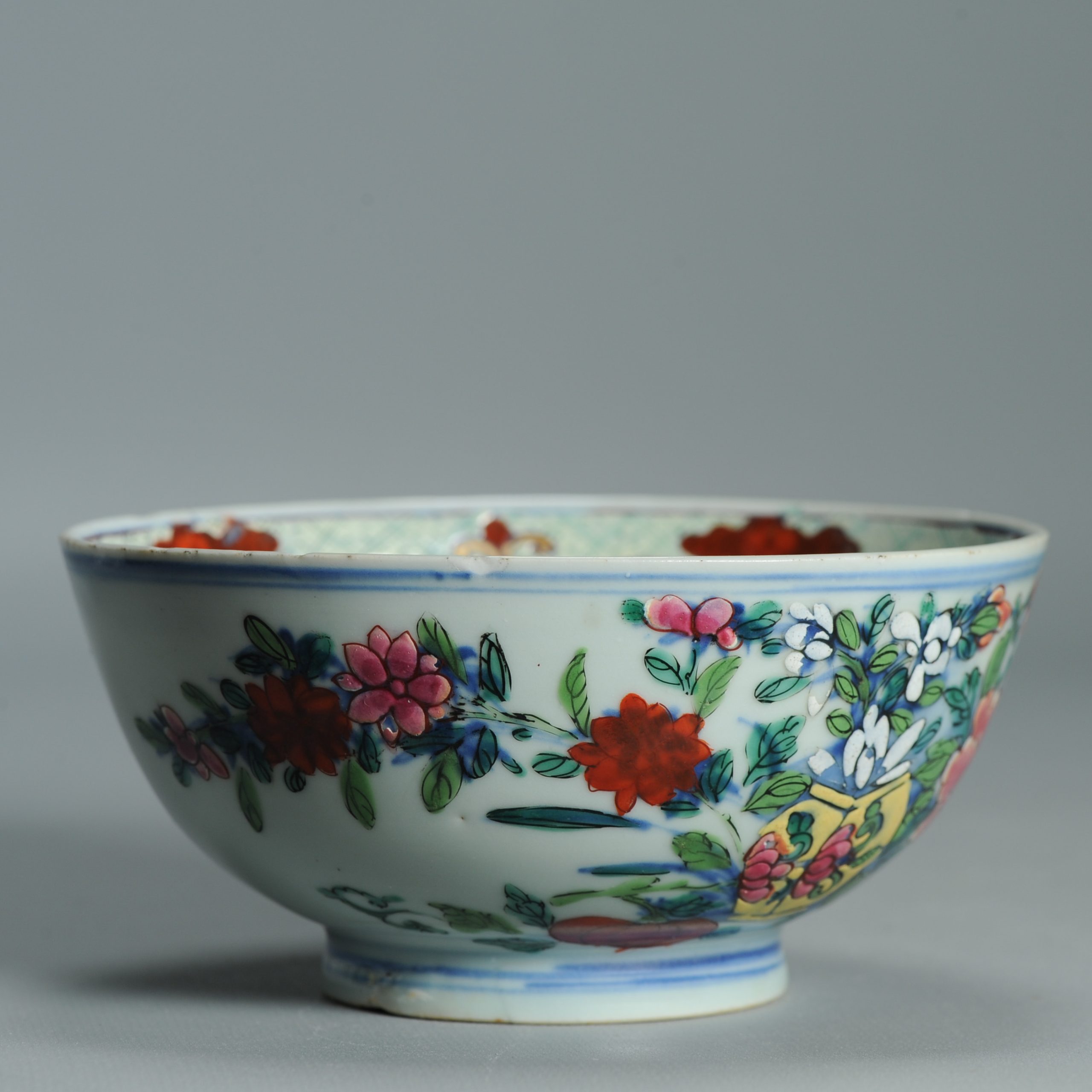 1519 Antique Kangxi Chinese Porcelain Blue and white Bowl with full European Redecoration