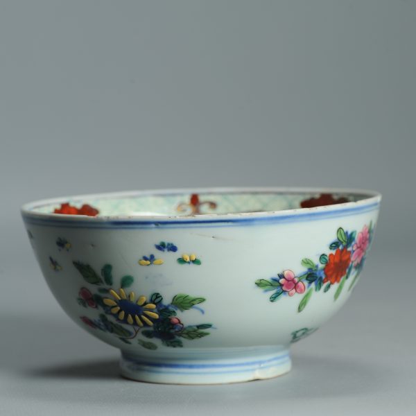 1519 Antique Kangxi Chinese Porcelain Blue and white Bowl with full European Redecoration - Image 8